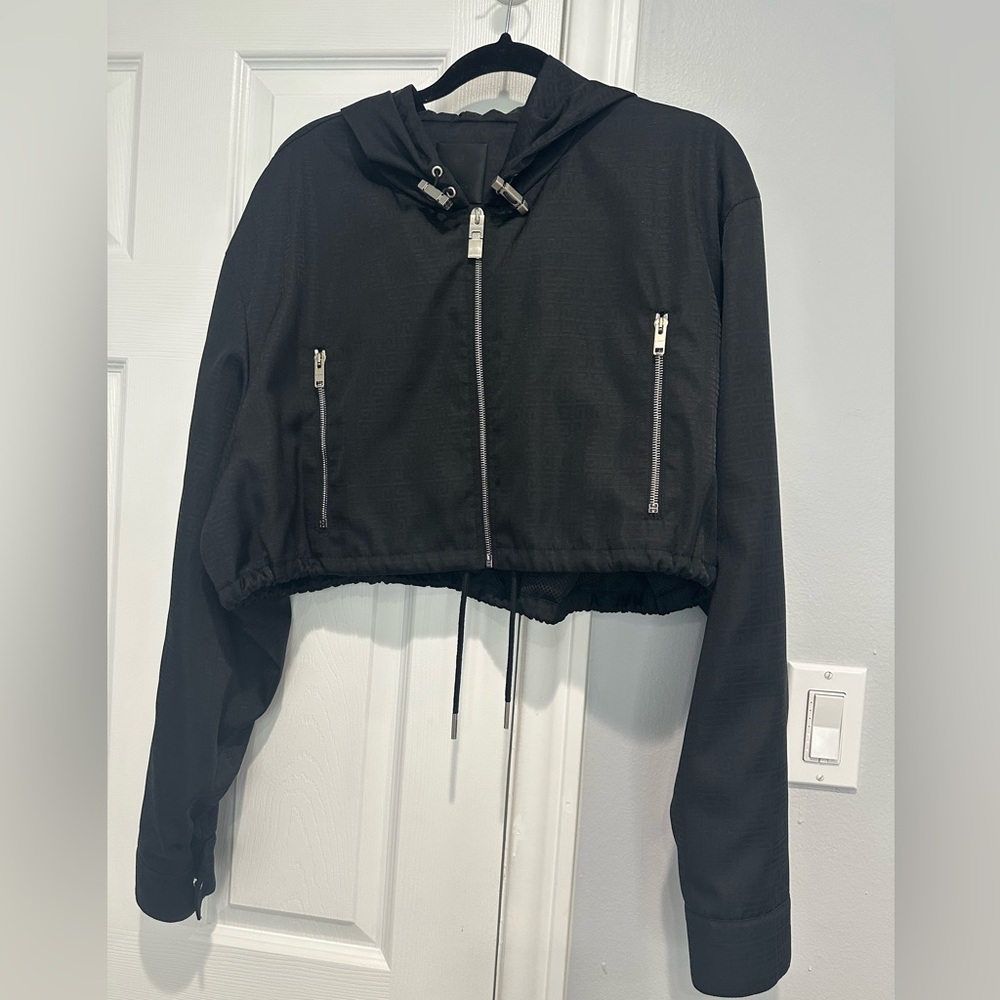 GIVENCHY MONOGRAM CROPPED WINDBREAKER